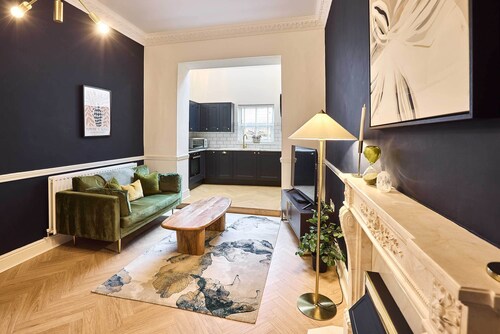 Host & Stay | Zetland Hideaway