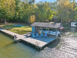 Marina - Hummingbird Haven on Lake Gaston| 3 Night Minimum Peak Season! (Macon)