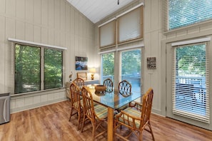 Dining - Hummingbird Haven | Cove to Main Lake Views (Macon)