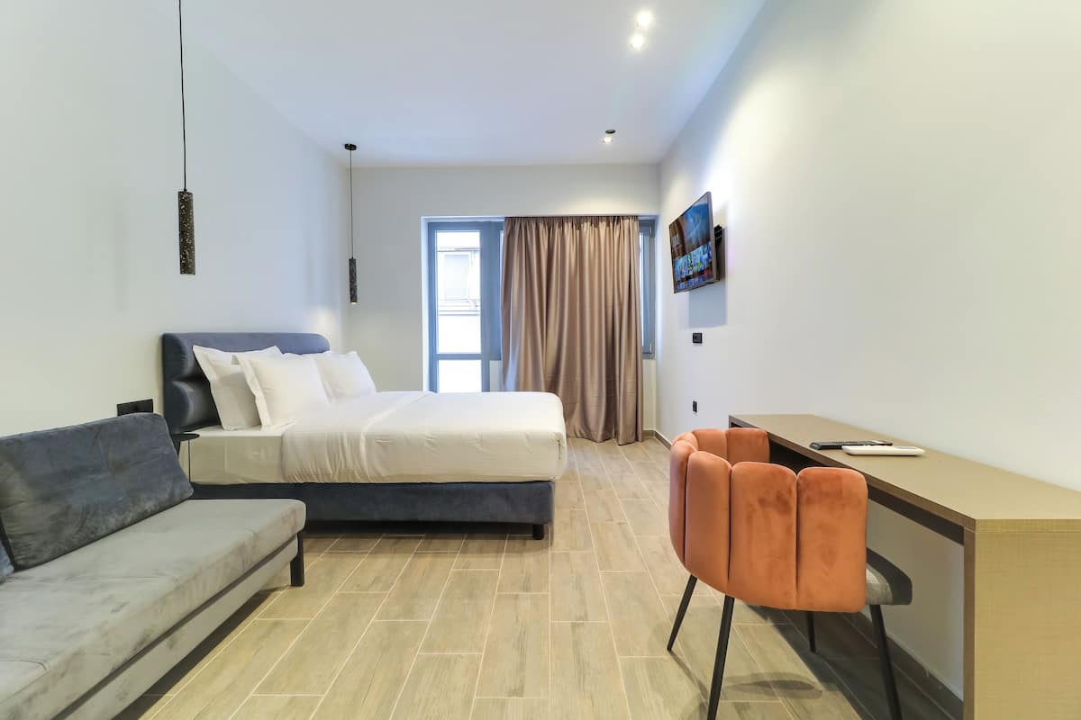 Family Studio Suite