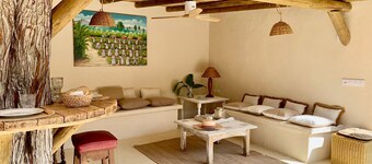 Villa 'Olmo Tree' with Private Pool, Wi-Fi, and Air Conditioning