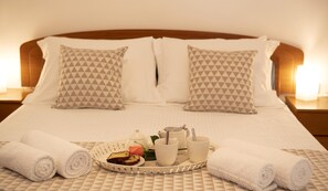 2 makuuhuonetta, tallelokero huoneessa, silitysrauta/-lauta, Wi-Fi