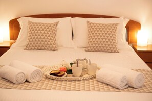 2 bedrooms, in-room safe, iron/ironing board, WiFi