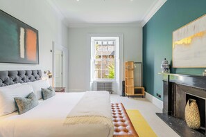 1 bedroom, iron/ironing board, travel crib, WiFi