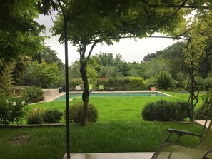 Pool - House quiet and wooded (Aix-en-Provence)