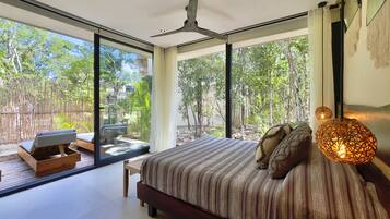 4 bedrooms, free WiFi, bed sheets