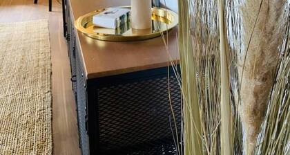 YourFavoriteBed | 80m2 Designwohnung im Zentrum 2