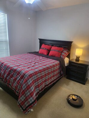 4 chambres, accès au Wi-Fi (inclus), literie fournie