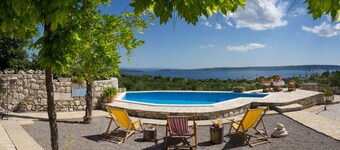 Stone house Angelo - Peace oasis with pool