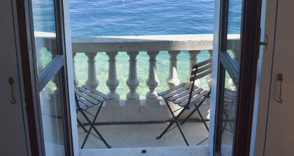 Marierose by Theater Home, direkt am See