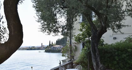 Marieclaire by Theater Home, directly to the lake