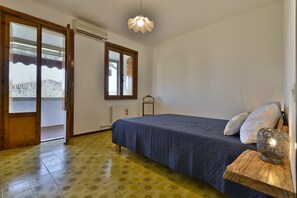2 habitaciones, wifi gratis y ropa de cama