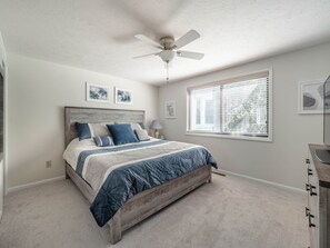 3 chambres, accès au Wi-Fi (inclus), literie fournie