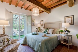 2 Schlafzimmer, Bügeleisen/Bügelbrett, Bettwäsche