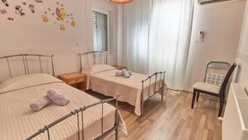 3 chambres, fer et planche Ă repasser, lit parapluie, Wi-Fi