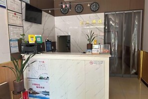 Unclassified image, 5 of 30, button - Lijiang Hotel (Xinyi Railway Station) (Xinyi)
