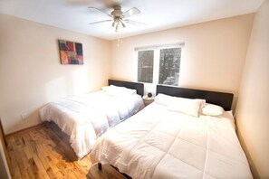 2 Schlafzimmer, Bügeleisen/Bügelbrett, WLAN, Bettwäsche