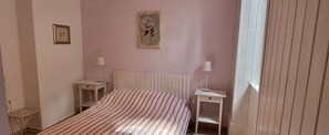 2 bedrooms, free WiFi, bed sheets