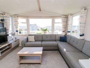 Living area - 17 Summer Meadows (Ashington)