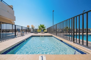 Beheizter Pool