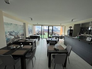 Restaurant - Gudauri Diamond (Kazbegi)