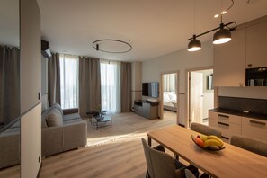 TV - Great location: highly rated by guests (8.4) (Wroclaw)