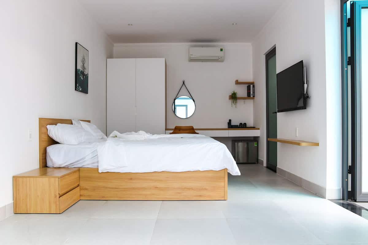 Standard-Doppelzimmer | Individuell dekoriert, individuell eingerichtet, Schreibtisch