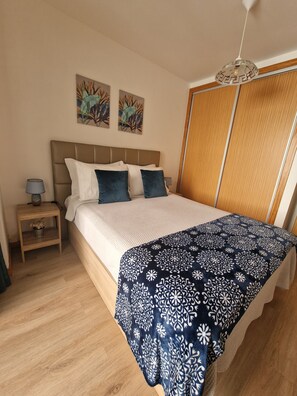 3 Schlafzimmer, kostenloses WLAN, Bettwäsche