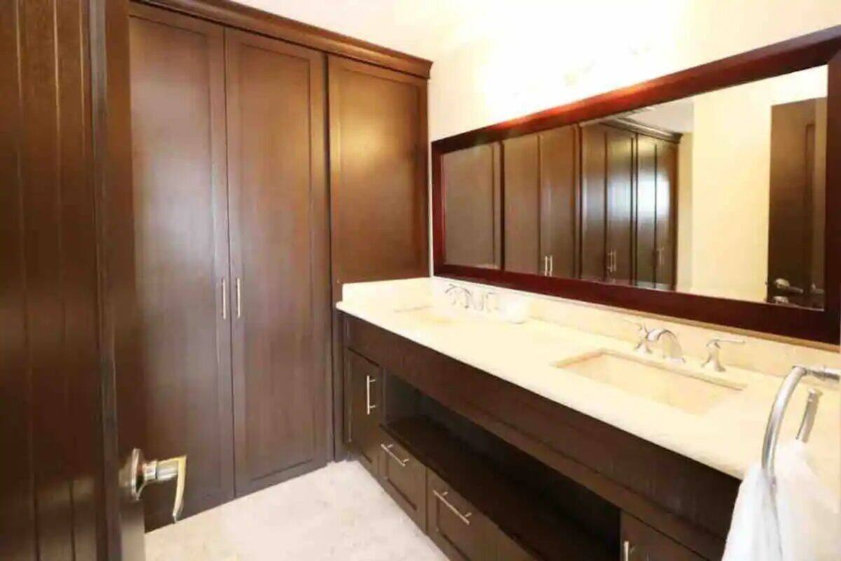 Classic Condo | 3 bedrooms, free WiFi, bed sheets
