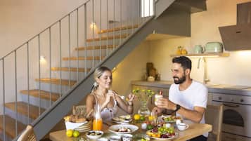 Desayuno a la carta incluido todos los días