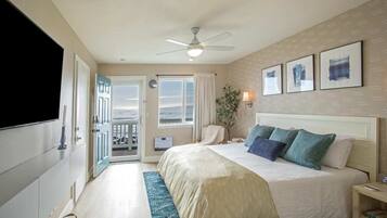 1 bedroom, desk, WiFi, bed sheets