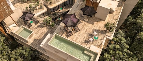 Outdoor pool, pool umbrellas, pool loungers