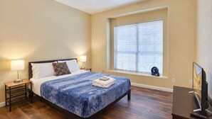 4 bedrooms, desk, iron/ironing board, WiFi