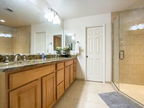 Bathtub, hair dryer, towels
