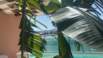 Innenpool, Außenpool