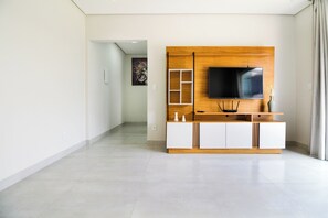 Hus – standard | TV