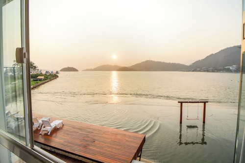 VELINN Pousada Angra Sunset