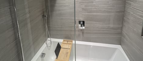 Towels, shampoo