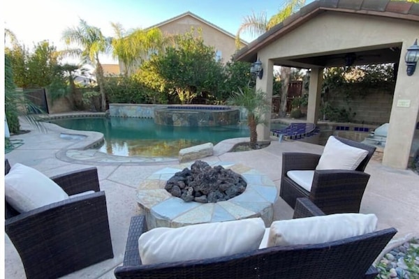 Piscina a l'aire lliure