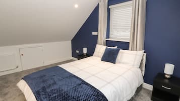 3 camere, con stile personalizzato, con arredamento individuale