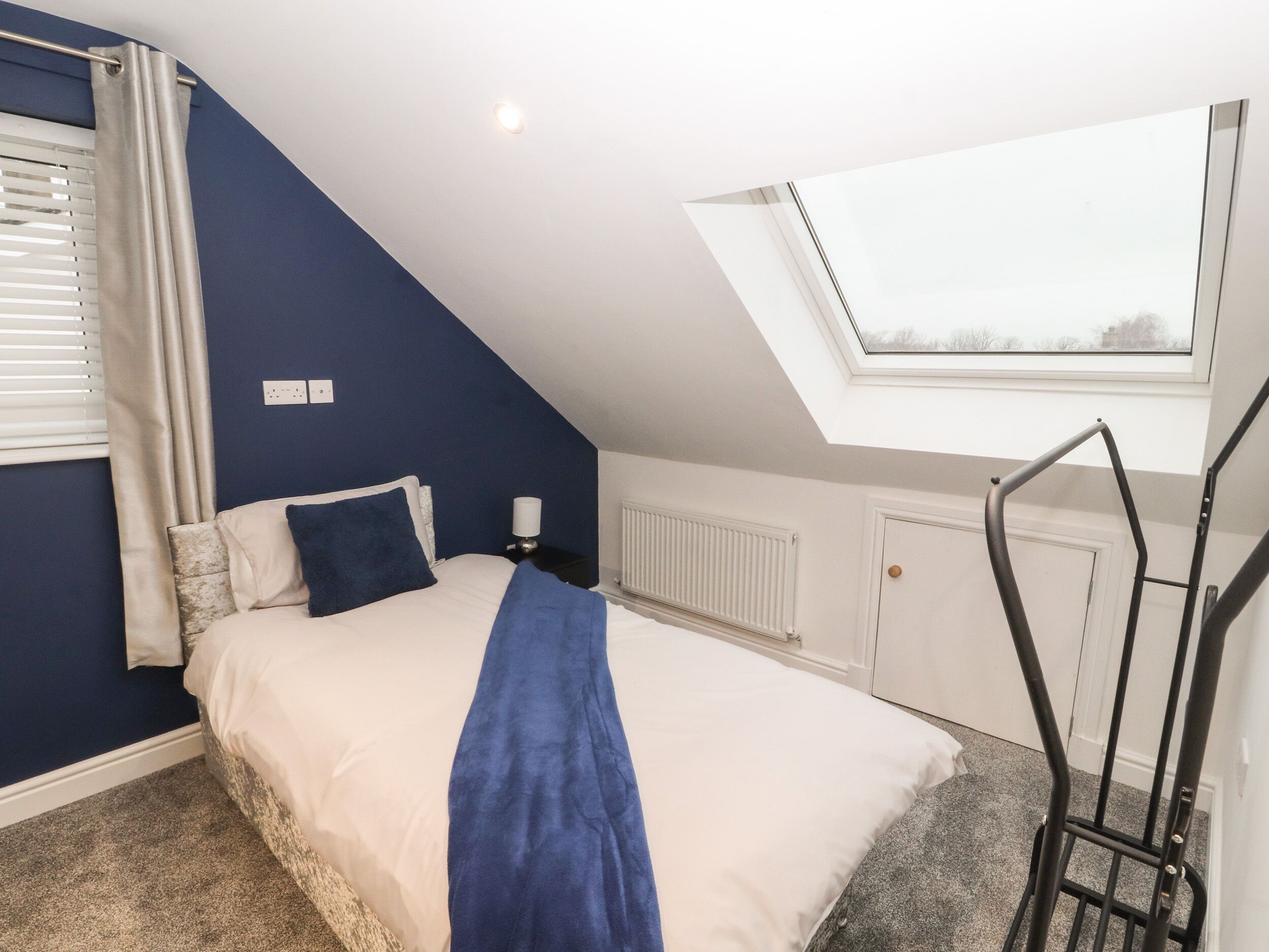 3 bedrooms, individually decorated, individually furnished, free WiFi