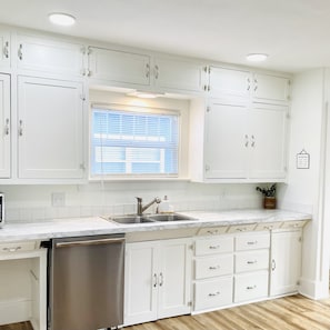 Fridge, microwave, oven, stovetop - Historic Front Street Home (Lynden)