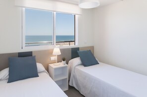 2 soverom, strykejern/-brett, wi-fi (inkludert) og sengetøy