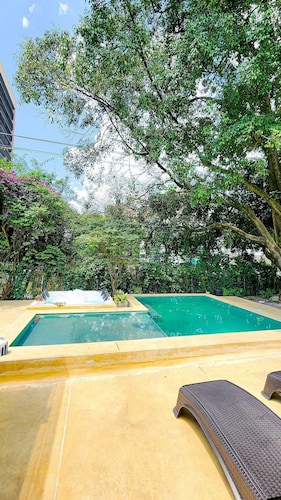 Luxury Home In Aguacatala