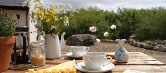 Artists' Cottage (Entire) @ Multi Award-Winning Cnoc Suain