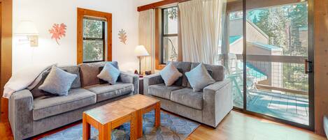 TV, fireplace, DVD player