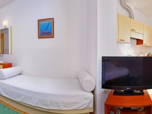 Bügeleisen/Bügelbrett, kostenloses WLAN, Bettwäsche