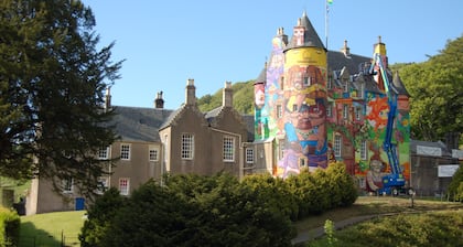 Charming Yurt in Kelburn Estate Near Largs