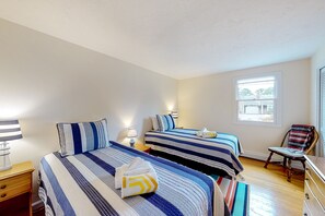 3 bedrooms, Internet, bed sheets, wheelchair access