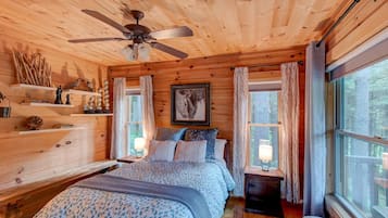 Signature Cabin | 1 bedroom, free WiFi, bed sheets